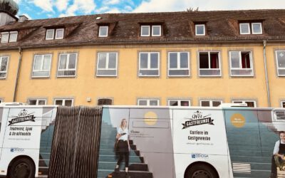 Ein Bus voller Berufe: GastroMobil an der Leonhard-Sachs-Schule